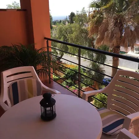 Apartamento Con Piscina En Appartement *
